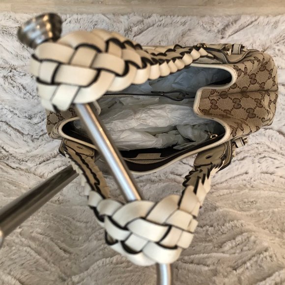 Gucci Bag - Picture 2 of 5